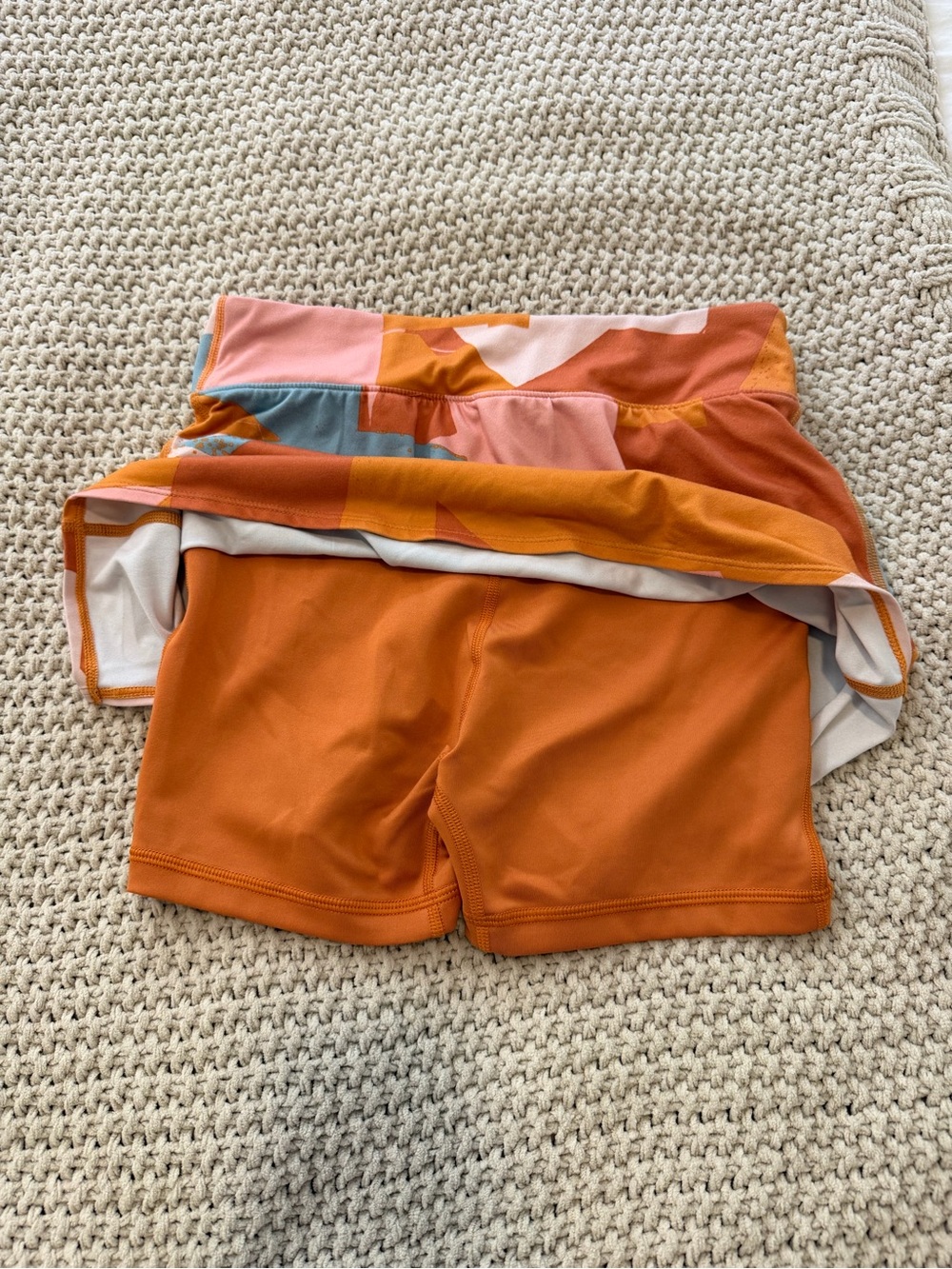 Nike Women’s Pink Blue Orange Abstract Print Skort - Picture 6 of 6